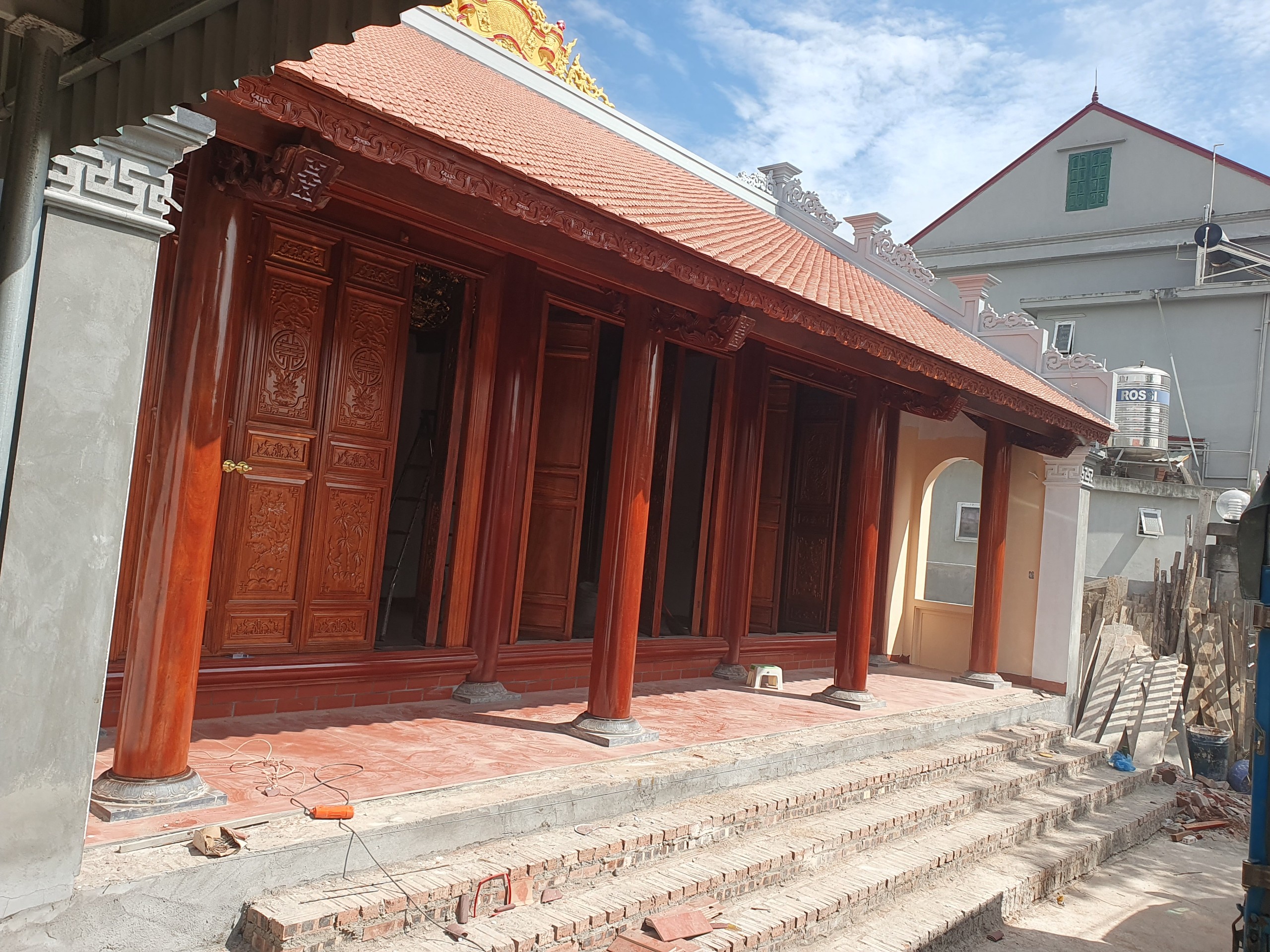 nha-go-kim-thanh (2).jpg