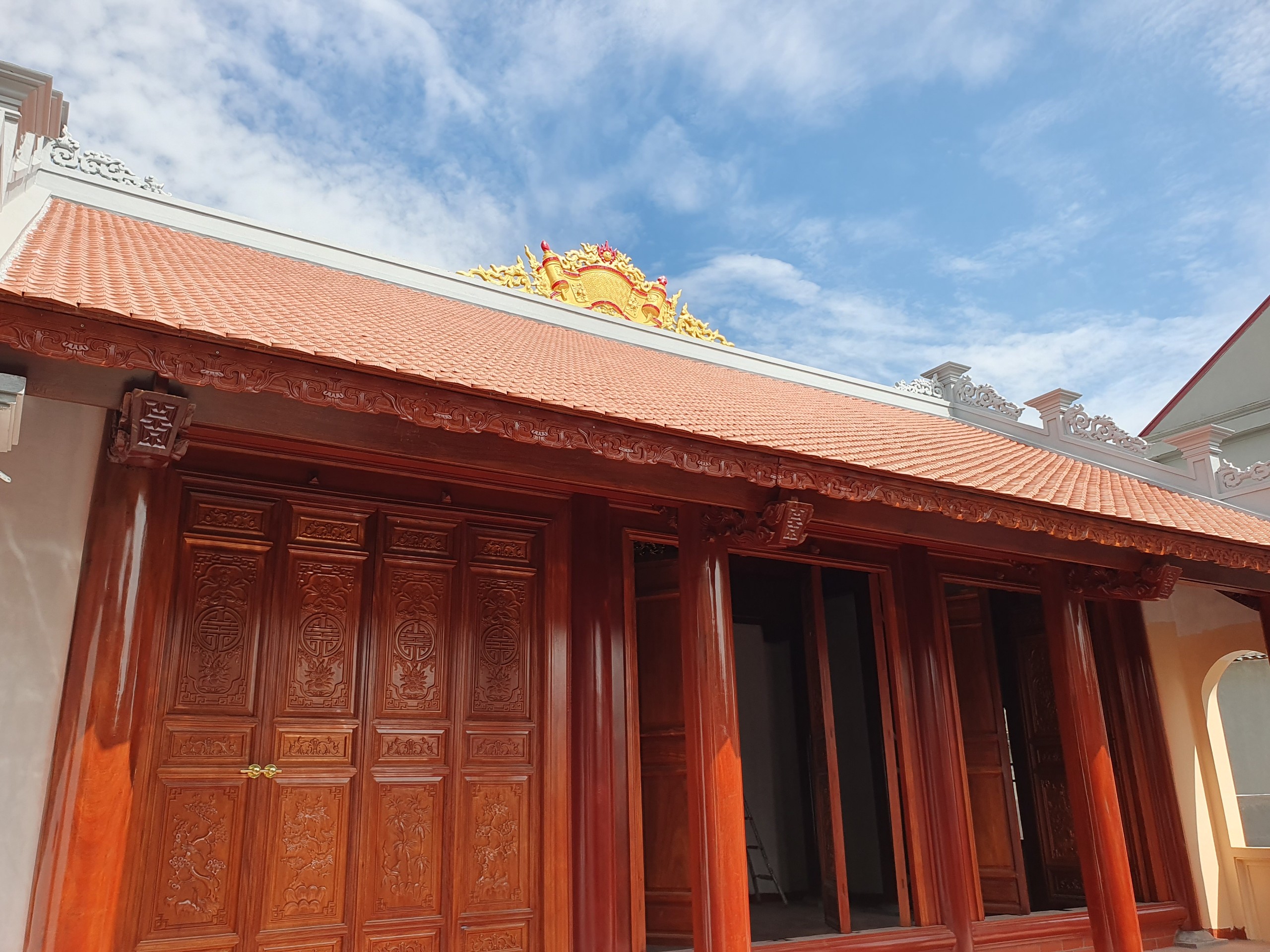 nha-go-kim-thanh (2).jpg