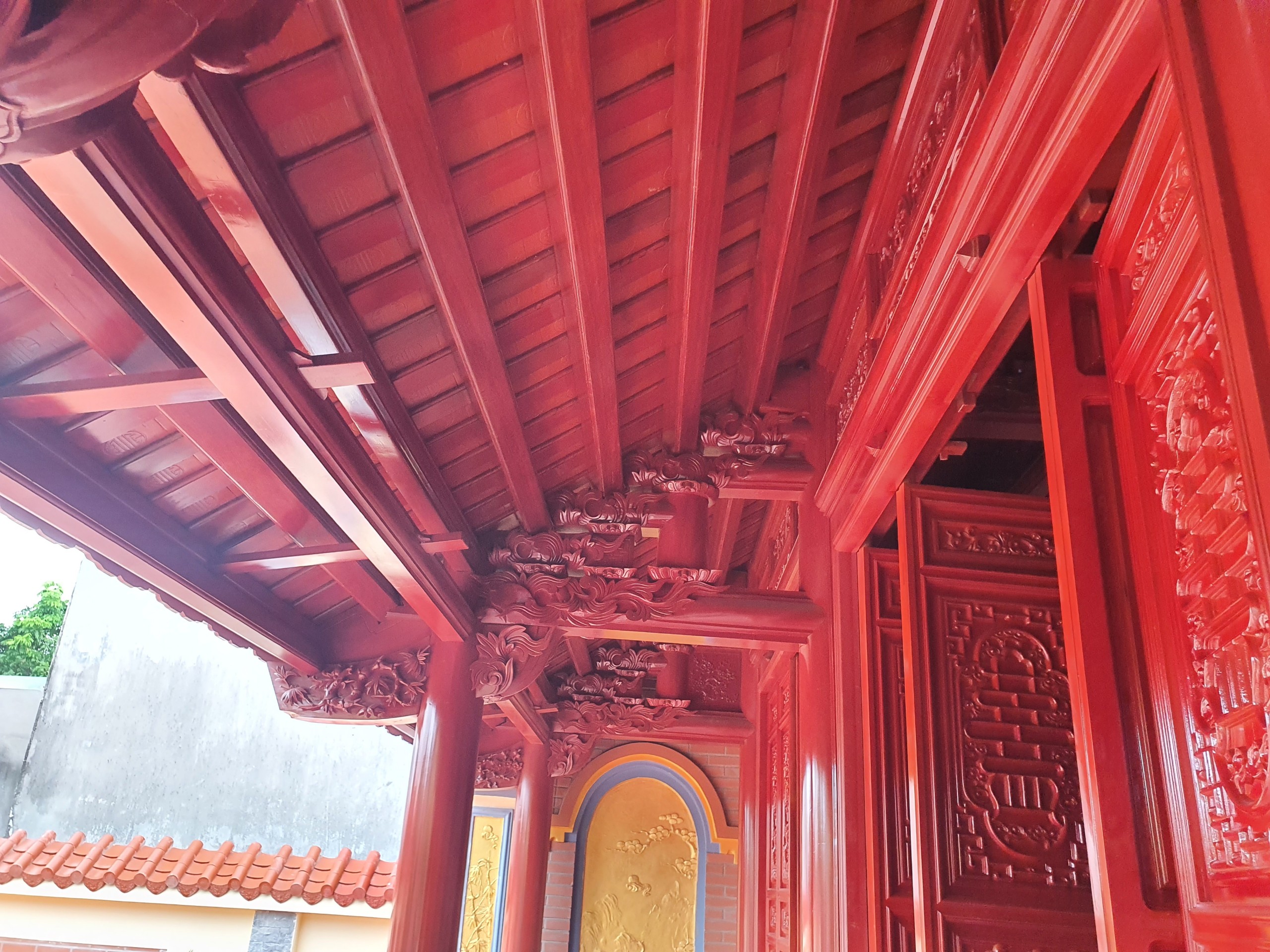 Quan the tu duong va nha go anh Ky bac Cam Thon Nai Dong, xa Tam Ky, huyen Kim Thanh, tinh Hai Duong (1).jpg