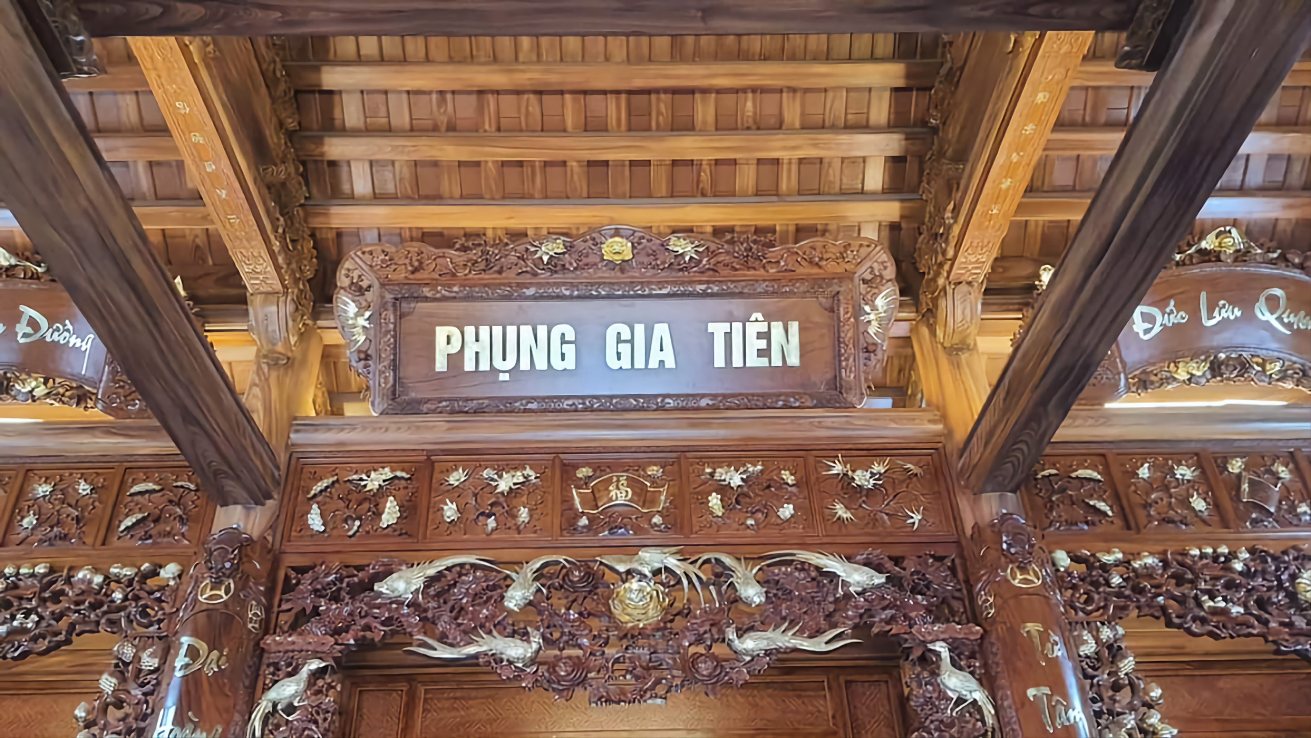 nha-go-o-bac-ninh.jpeg