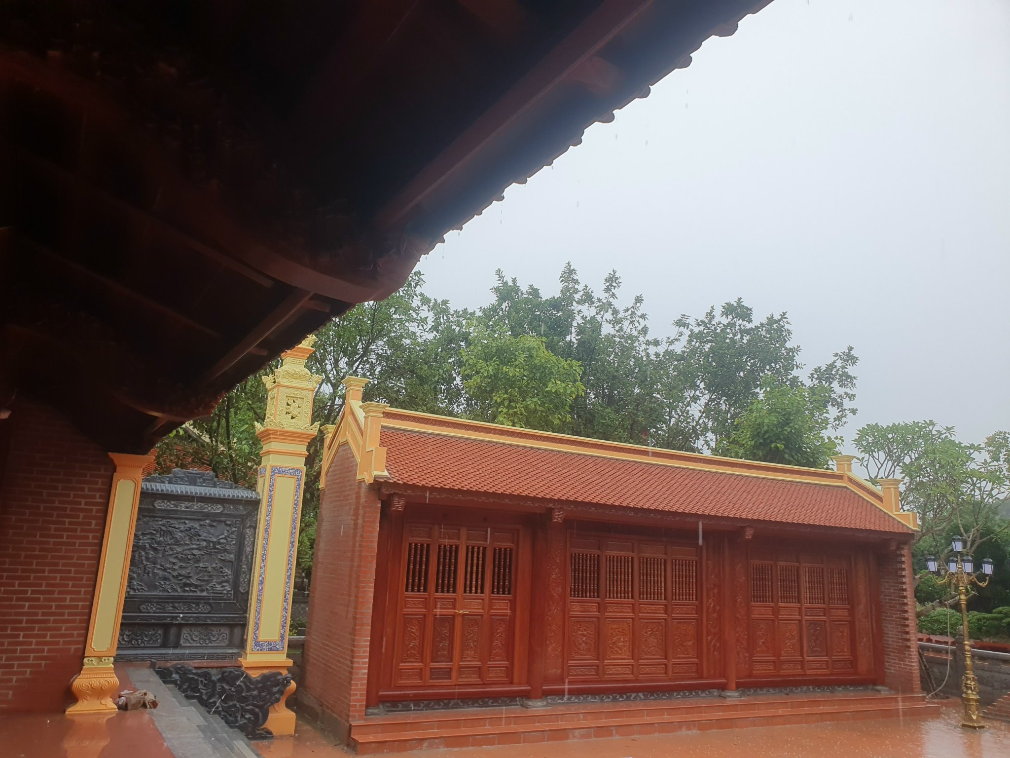 nha-go-o-thuy-nguyen-hp (1).jpg