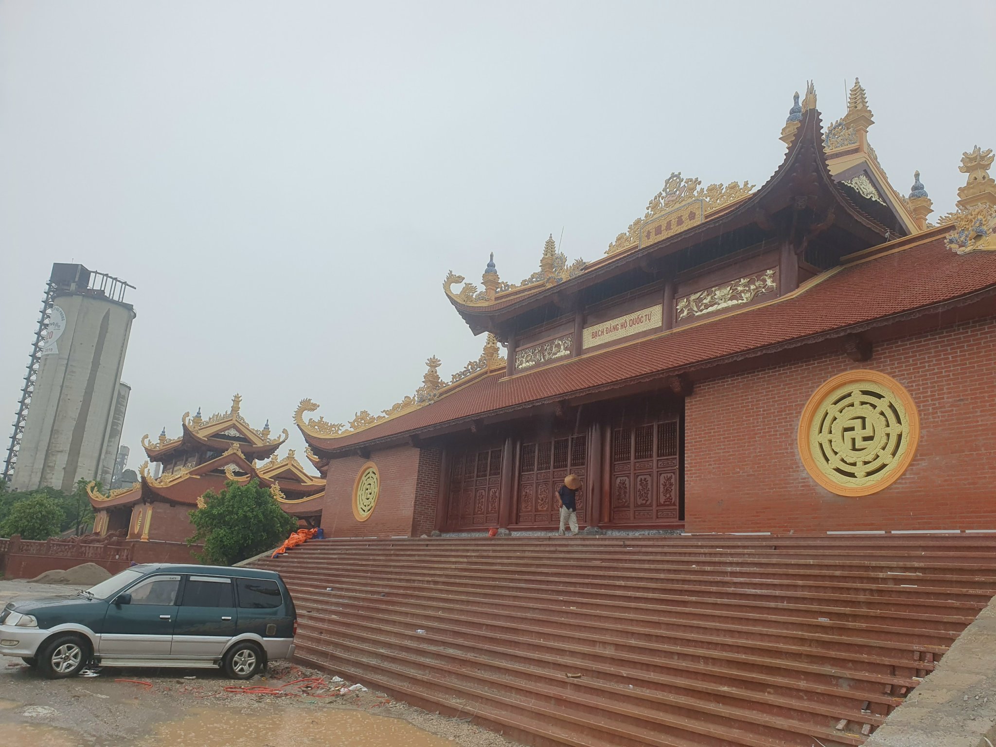 nha-go-o-thuy-nguyen-hp (1).jpg