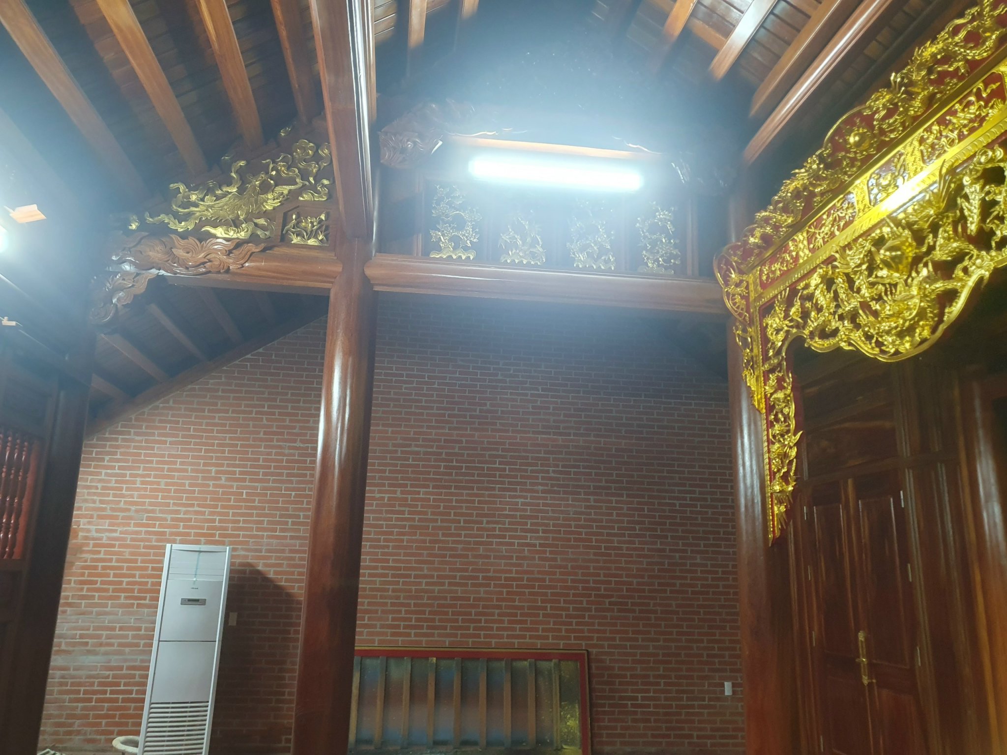 nha-go-o-thuy-nguyen-hp (1).jpg